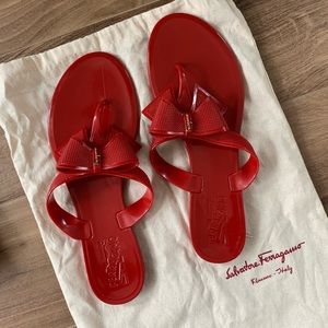 Salvatore Ferragamo - Bali Bow Slides/Flip Flops